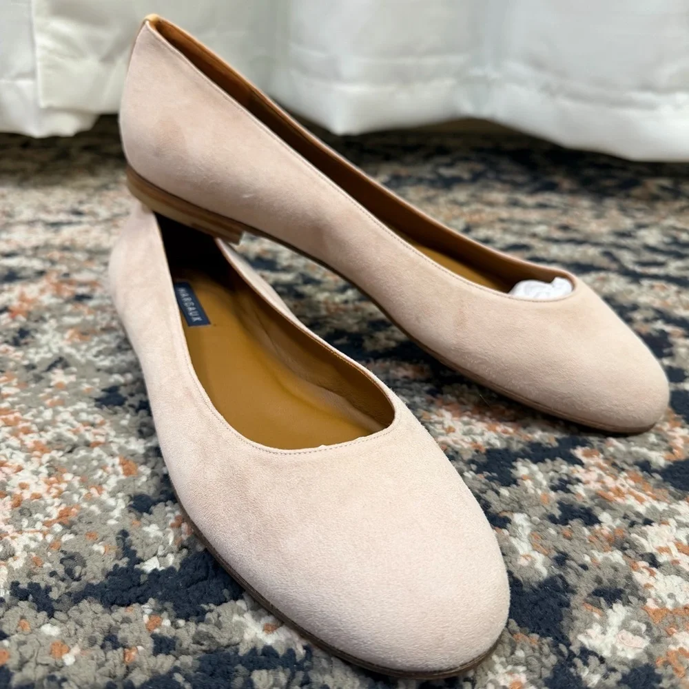 NWOT Margaux Classic Round Toe Flats in “Blush” Pink Suede Size 11.5 Narrow